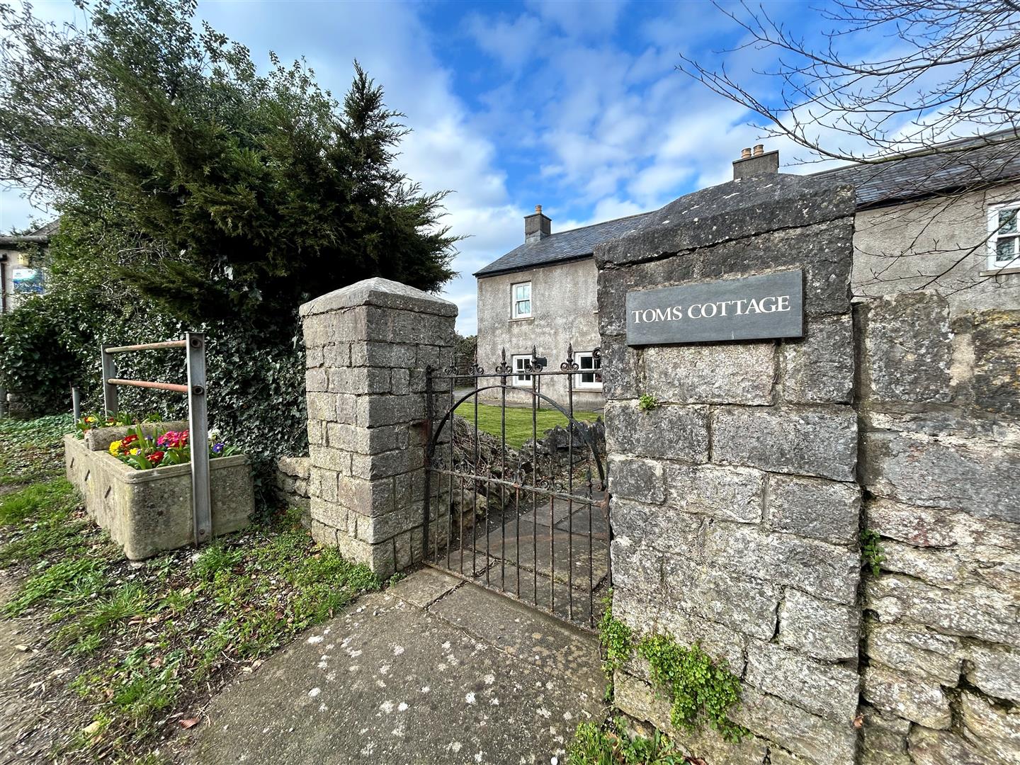 Toms Cottage,Pyle Road, Nottage, Porthcawl, CF36 3TF